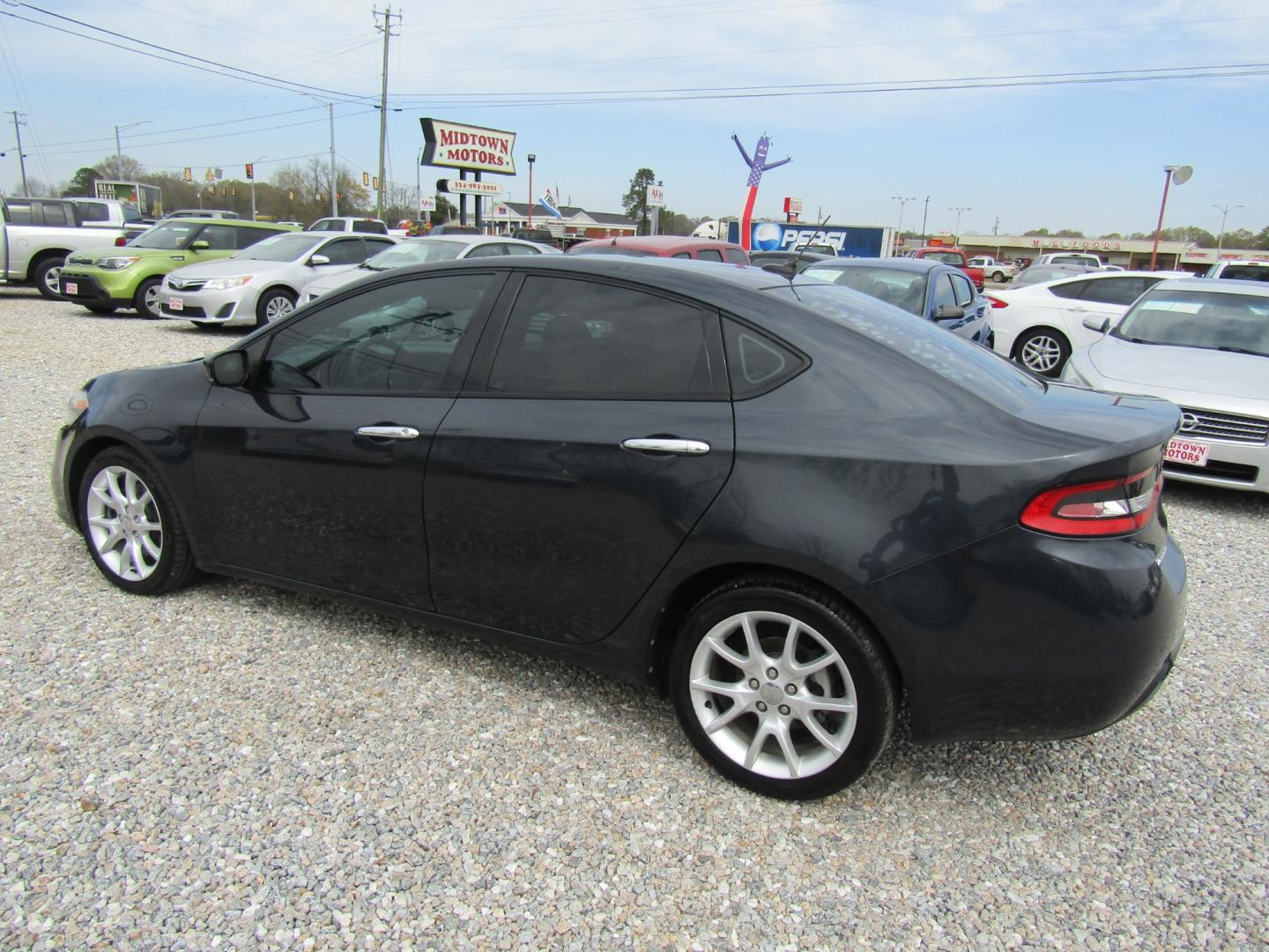 2013 Gray /Tan Dodge Dart (1C3CDFCA4DD) , Automatic transmission, located at 15016 S Hwy 231, Midland City, AL, 36350, (334) 983-3001, 31.306210, -85.495277 - Photo#5